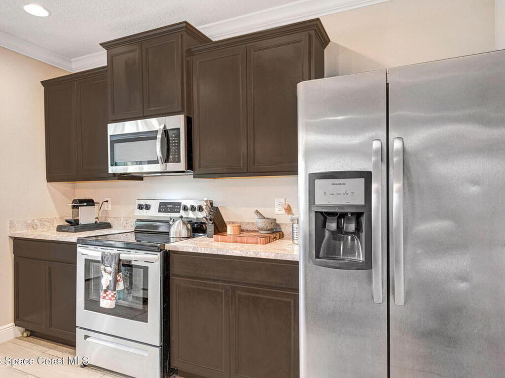 910 Swiss Pointe Lane, Rockledge, FL 32955