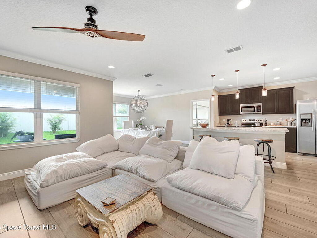910 Swiss Pointe Lane, Rockledge, FL 32955