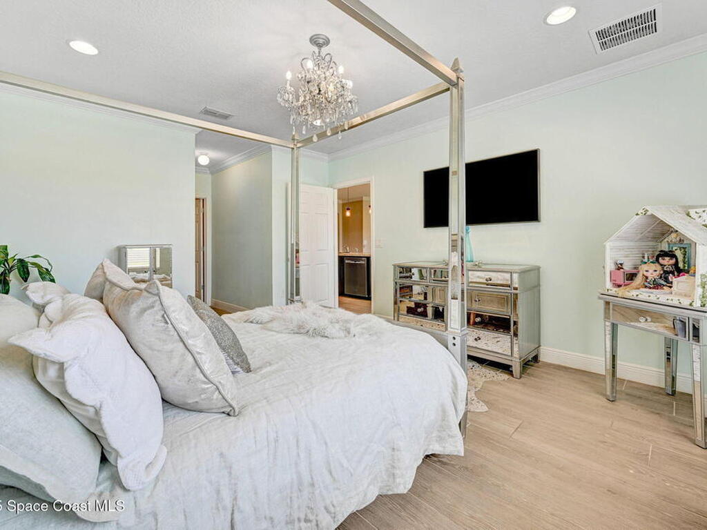 910 Swiss Pointe Lane, Rockledge, FL 32955
