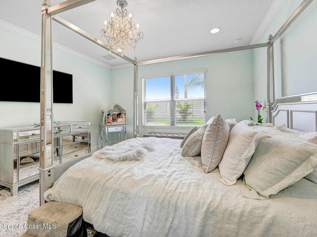 910 Swiss Pointe Lane, Rockledge, FL 32955