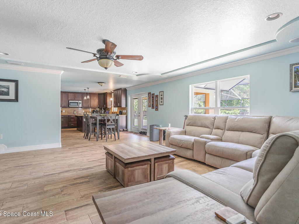 2501 Eldron Boulevard, Palm Bay, FL 32909