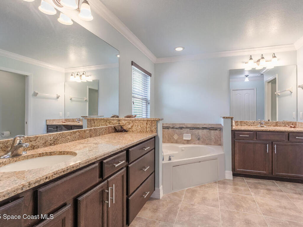 2501 Eldron Boulevard, Palm Bay, FL 32909