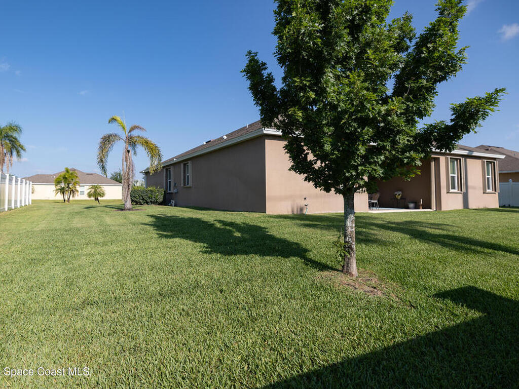 6360 Park Chester Terrace, Vero Beach, FL 32967