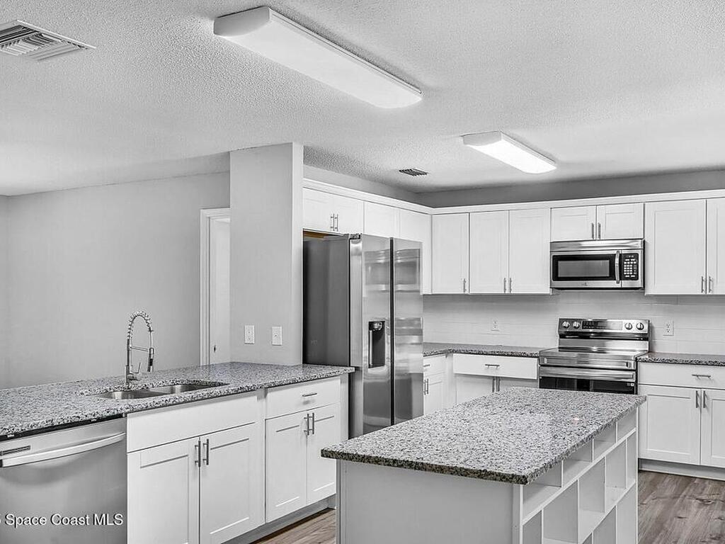 891 46th Avenue, Vero Beach, FL 32966
