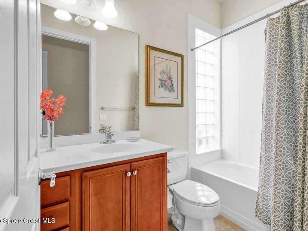 5209 Eleuthra Circle, Vero Beach, FL 32967