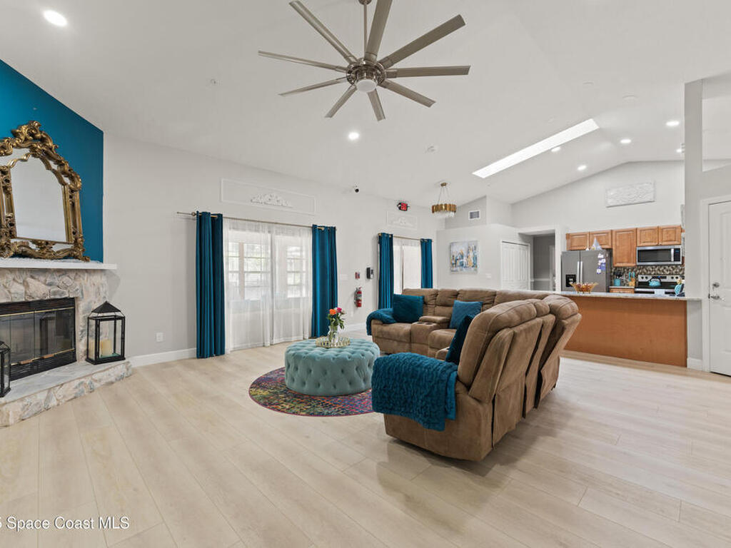 826 Hunan Street, Palm Bay, FL 32907