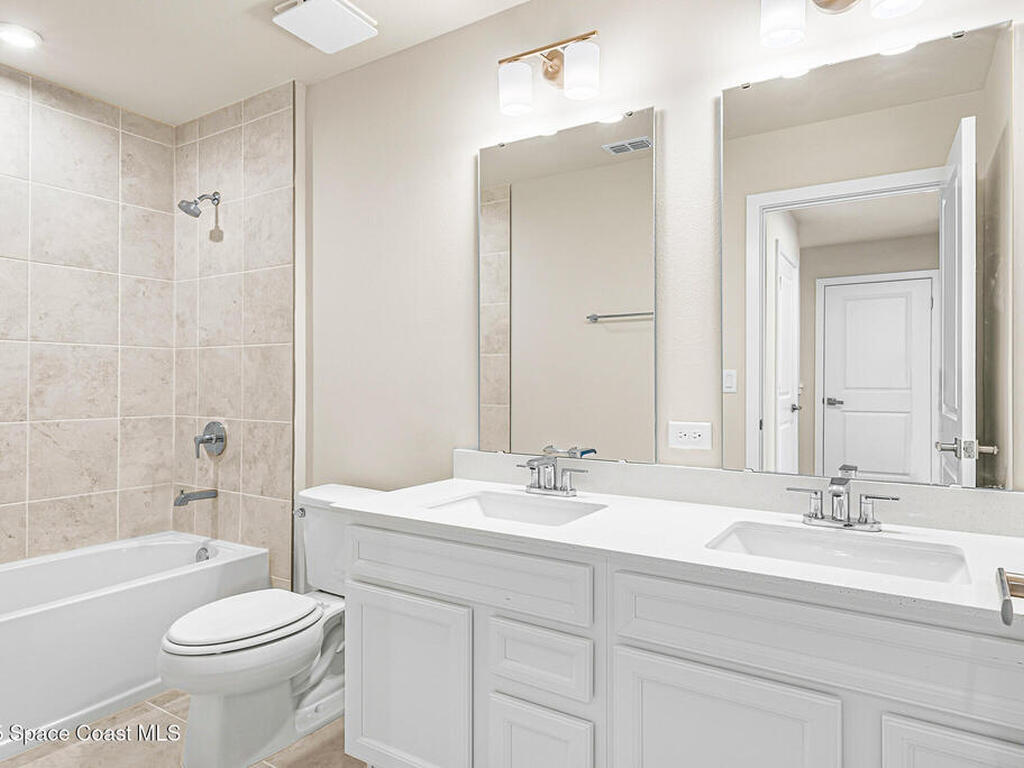 1875 Kendall Pointe Place, Melbourne, FL 32935