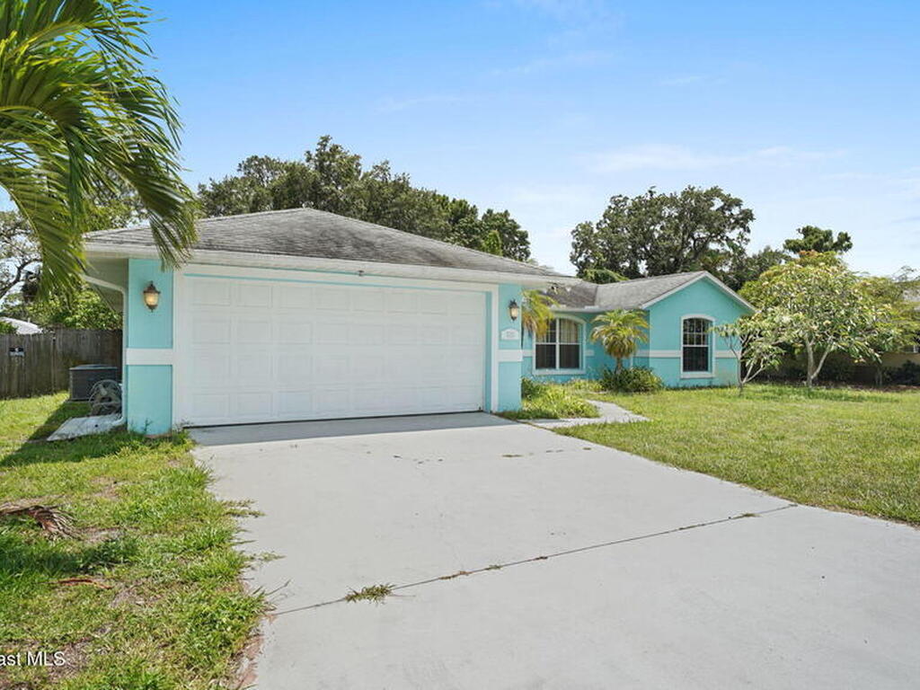 525 Banana Boulevard, Merritt Island, FL 32952