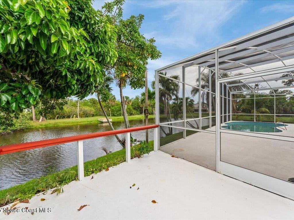 990 Harbor Pines Drive, Merritt Island, FL 32952