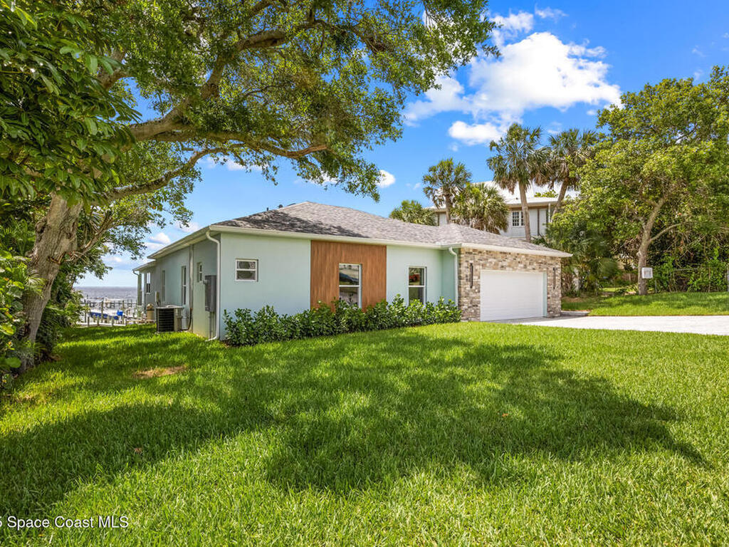 1313 Worth Court, Palm Bay, FL 32905