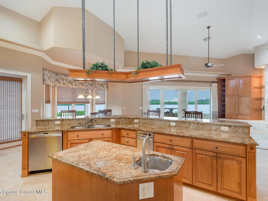 1175 Tuckaway Drive, Rockledge, FL 32955
