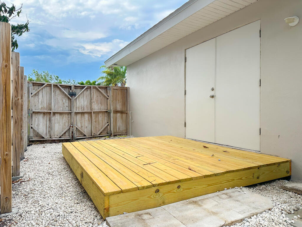 234 Micanopy Court, Indian Harbour Beach, FL 32937