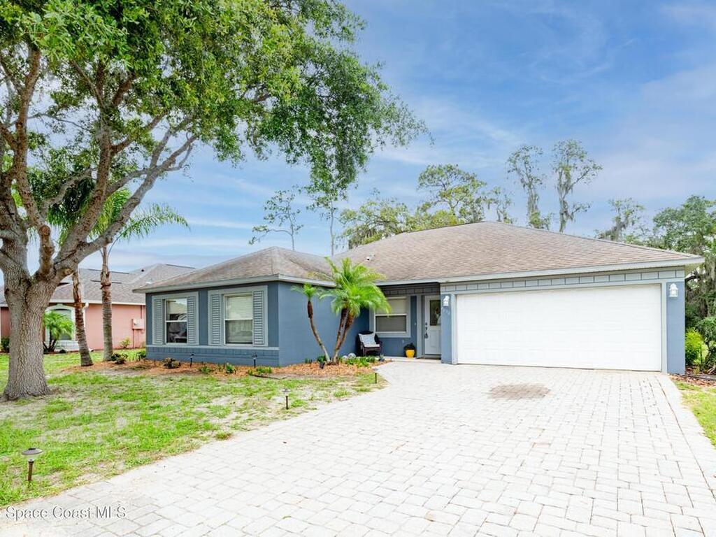 4058 Rolling Hill Drive, Titusville, FL 32796