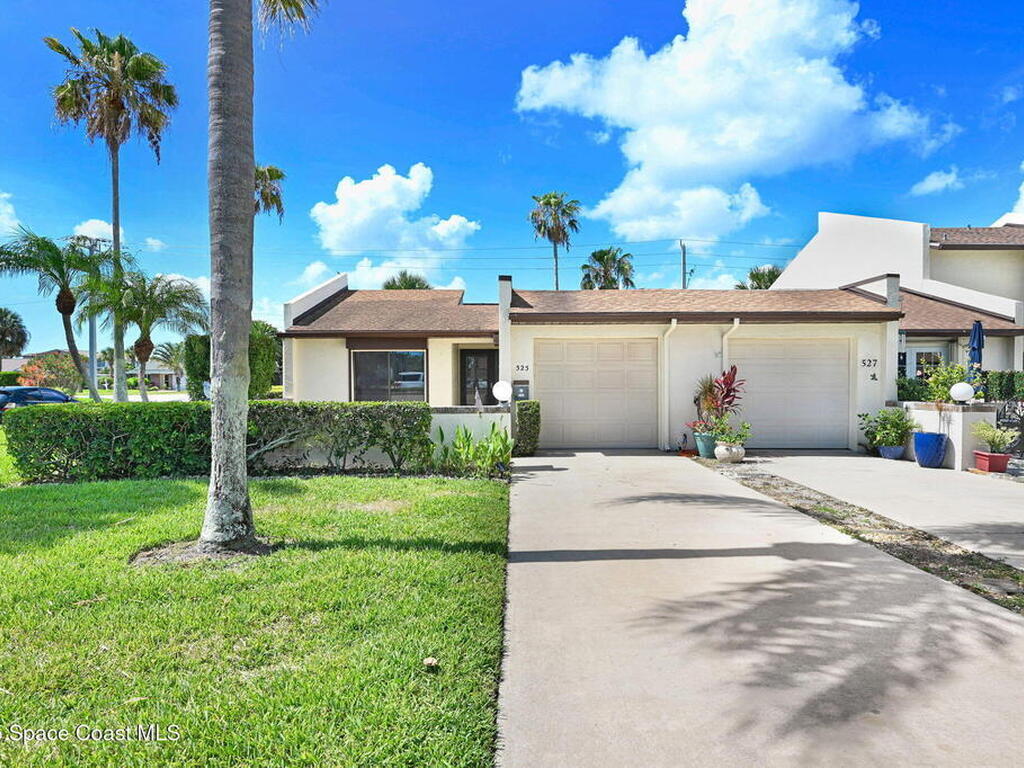 525 Summerset Court, Indian Harbour Beach, FL 32937