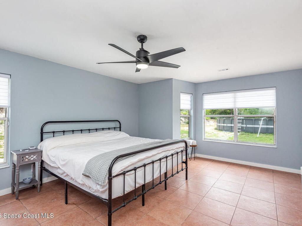 4265 Robins Hill Court, Mims, FL 32754