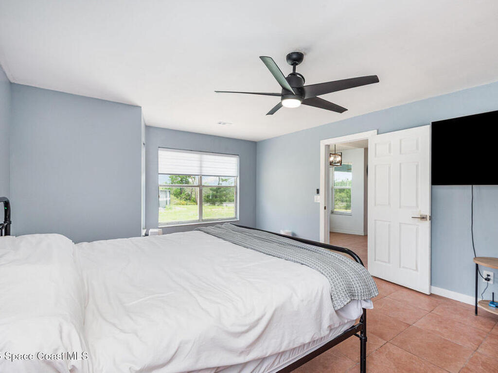 4265 Robins Hill Court, Mims, FL 32754