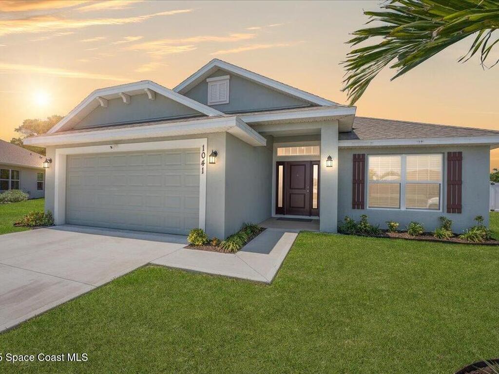 1041 Tupelo Circle, Cocoa, FL 32926