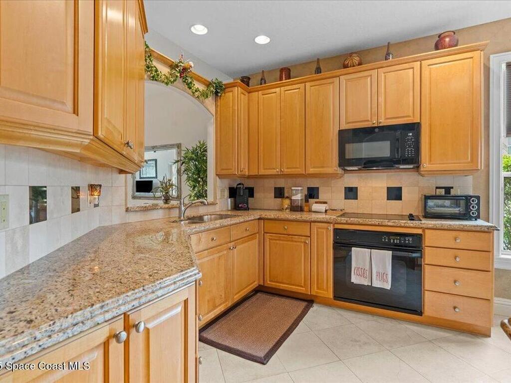 206 Islandia Court, Satellite Beach, FL 32937
