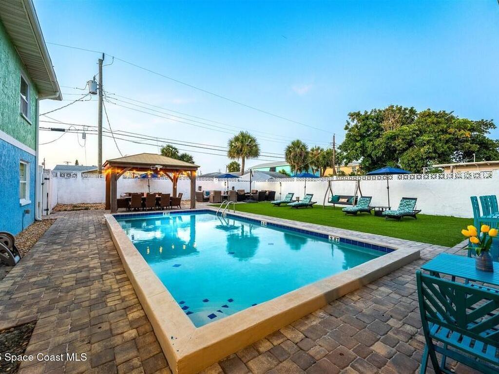 422 Jefferson Avenue, Cape Canaveral, FL 32920