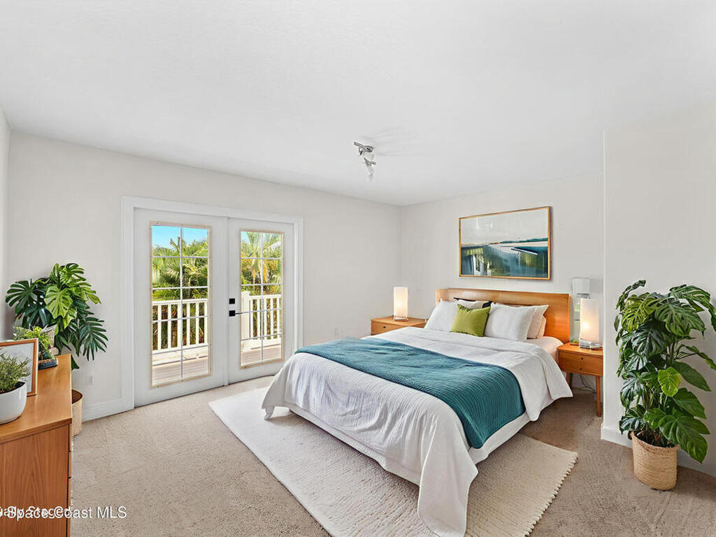 520 Bahama Drive, Indian Harbour Beach, FL 32937