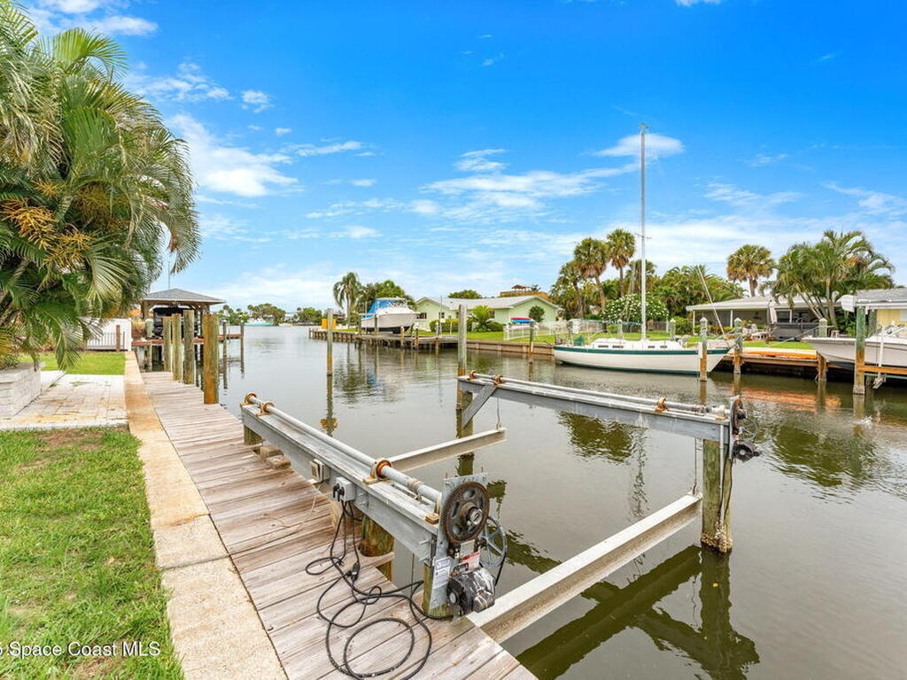 520 Bahama Drive, Indian Harbour Beach, FL 32937