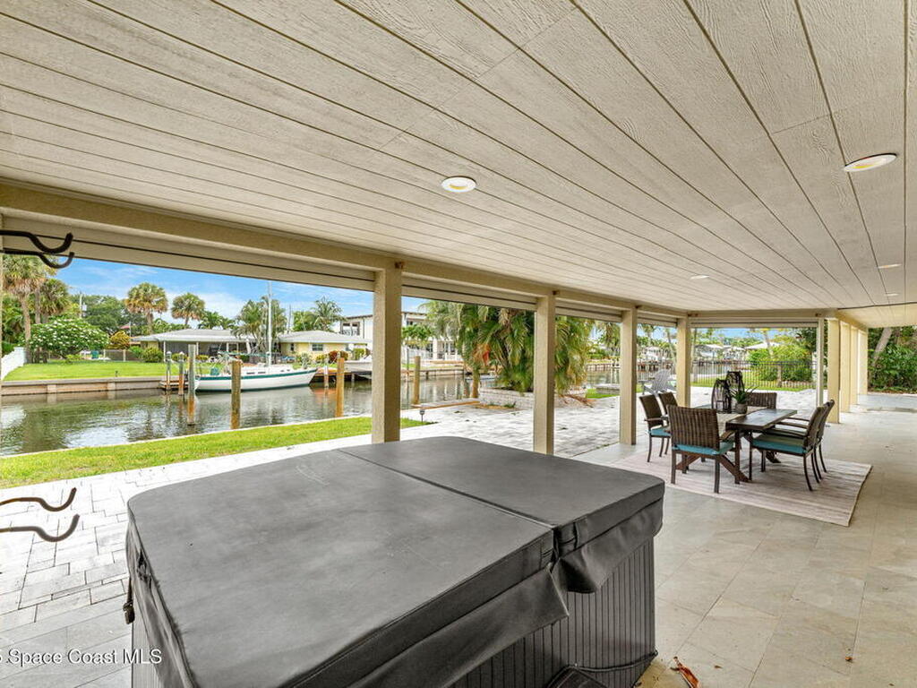 520 Bahama Drive, Indian Harbour Beach, FL 32937