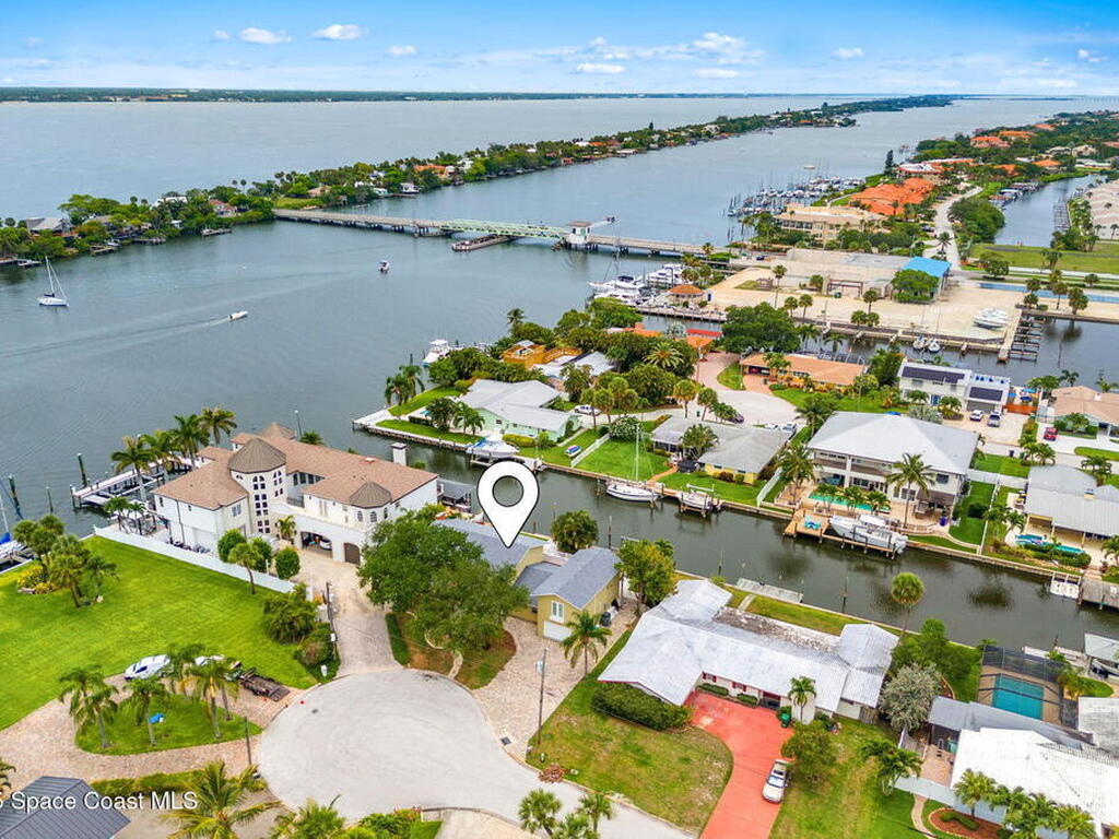 520 Bahama Drive, Indian Harbour Beach, FL 32937