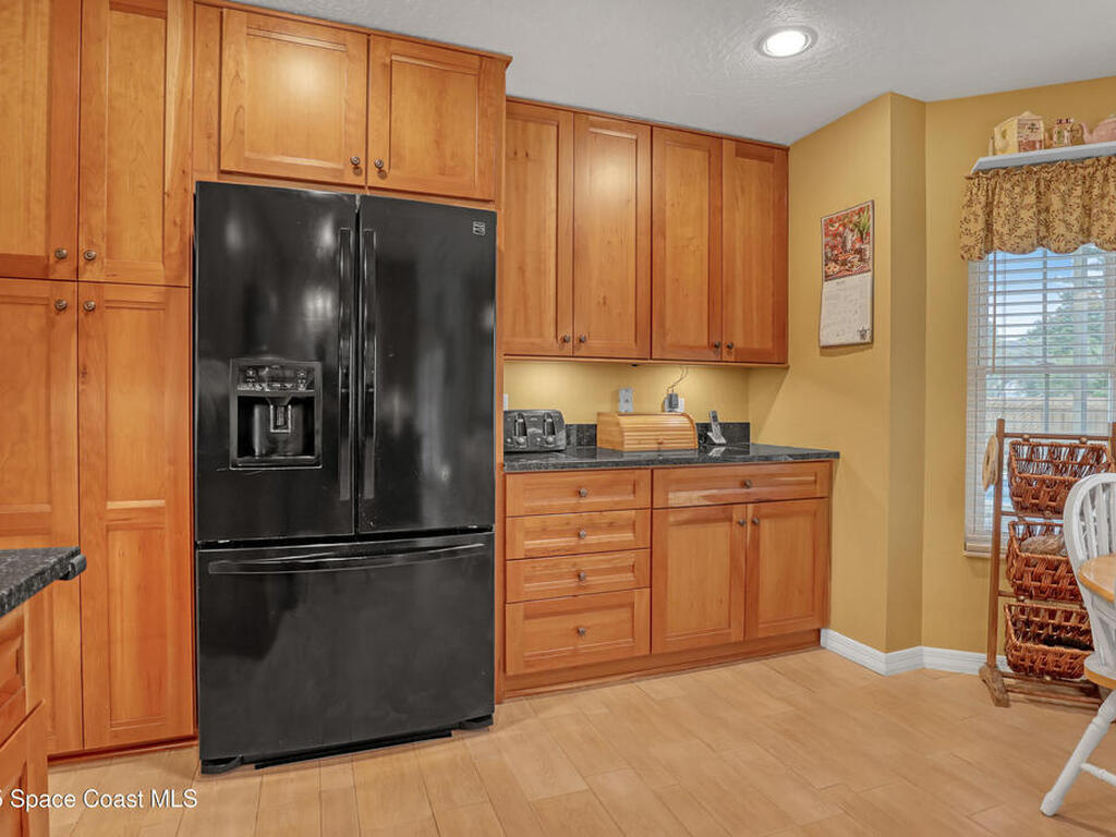 2600 Lowell Circle, Melbourne, FL 32935
