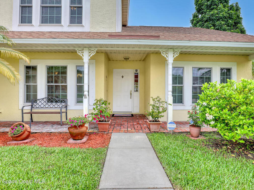 2600 Lowell Circle, Melbourne, FL 32935
