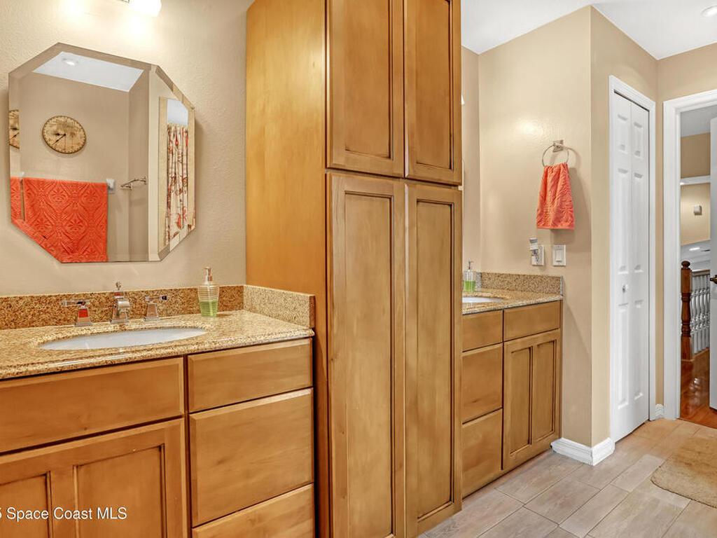 2600 Lowell Circle, Melbourne, FL 32935