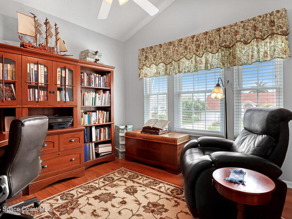 2600 Lowell Circle, Melbourne, FL 32935