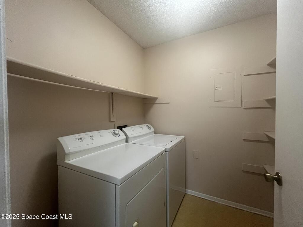 225 S Tropical Trail, Merritt Island, FL 32952