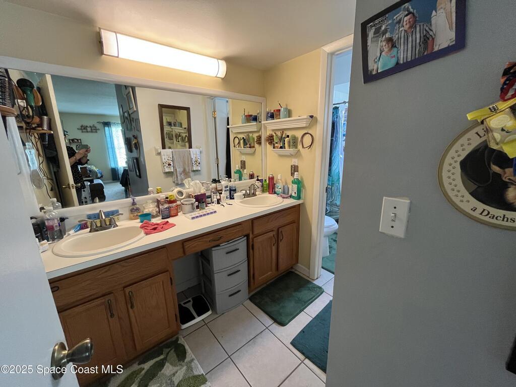 237 Jacaranda Avenue, Palm Bay, FL 32907