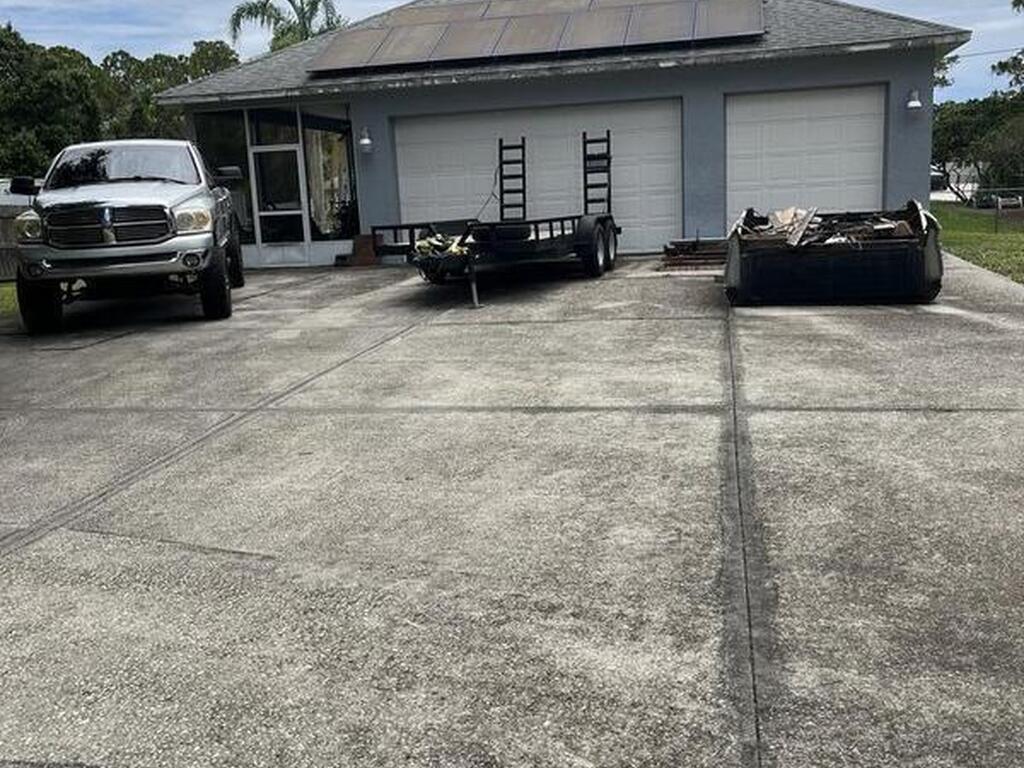 237 Jacaranda Avenue, Palm Bay, FL 32907