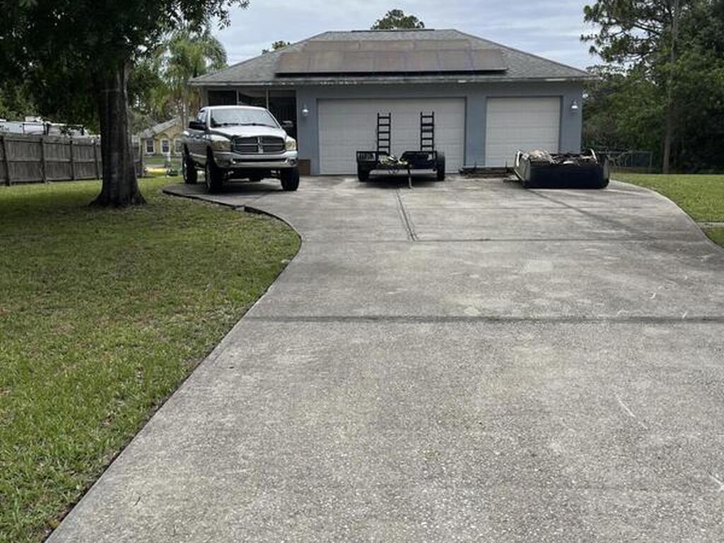 237 Jacaranda Avenue, Palm Bay, FL 32907