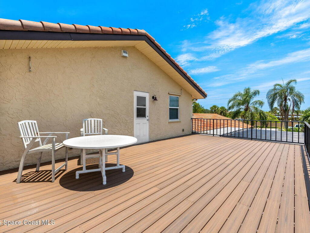 615 Seville Court, Satellite Beach, FL 32937