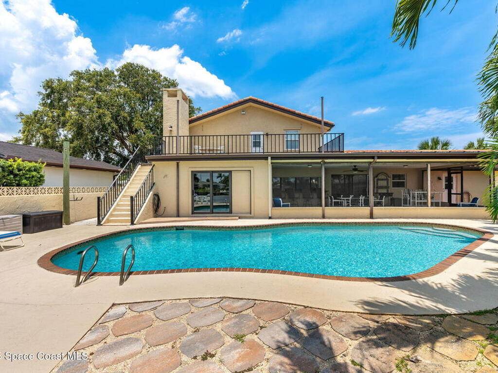 615 Seville Court, Satellite Beach, FL 32937