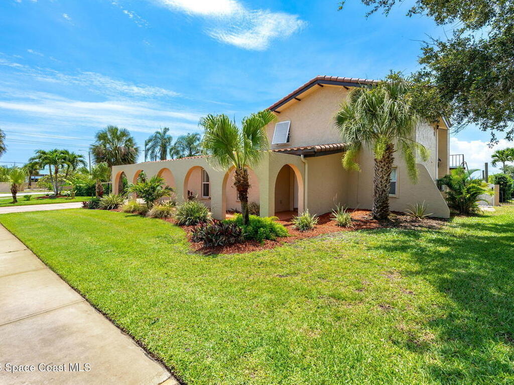 615 Seville Court, Satellite Beach, FL 32937