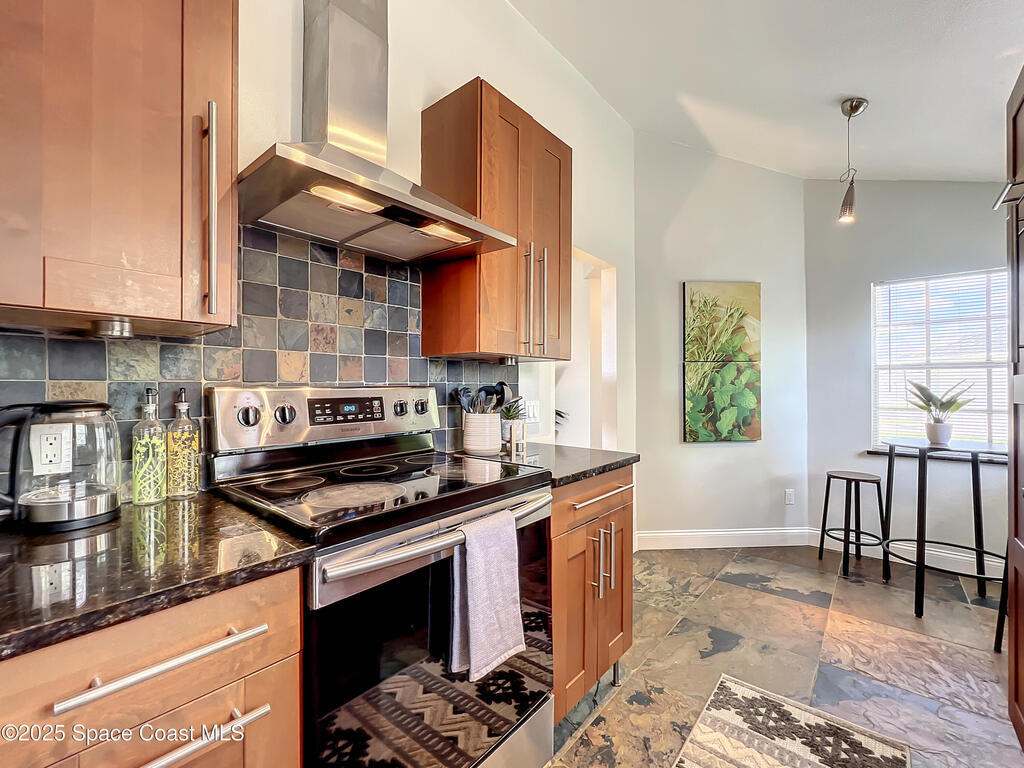 10360 Crystal Point Drive, Orlando, FL 32825