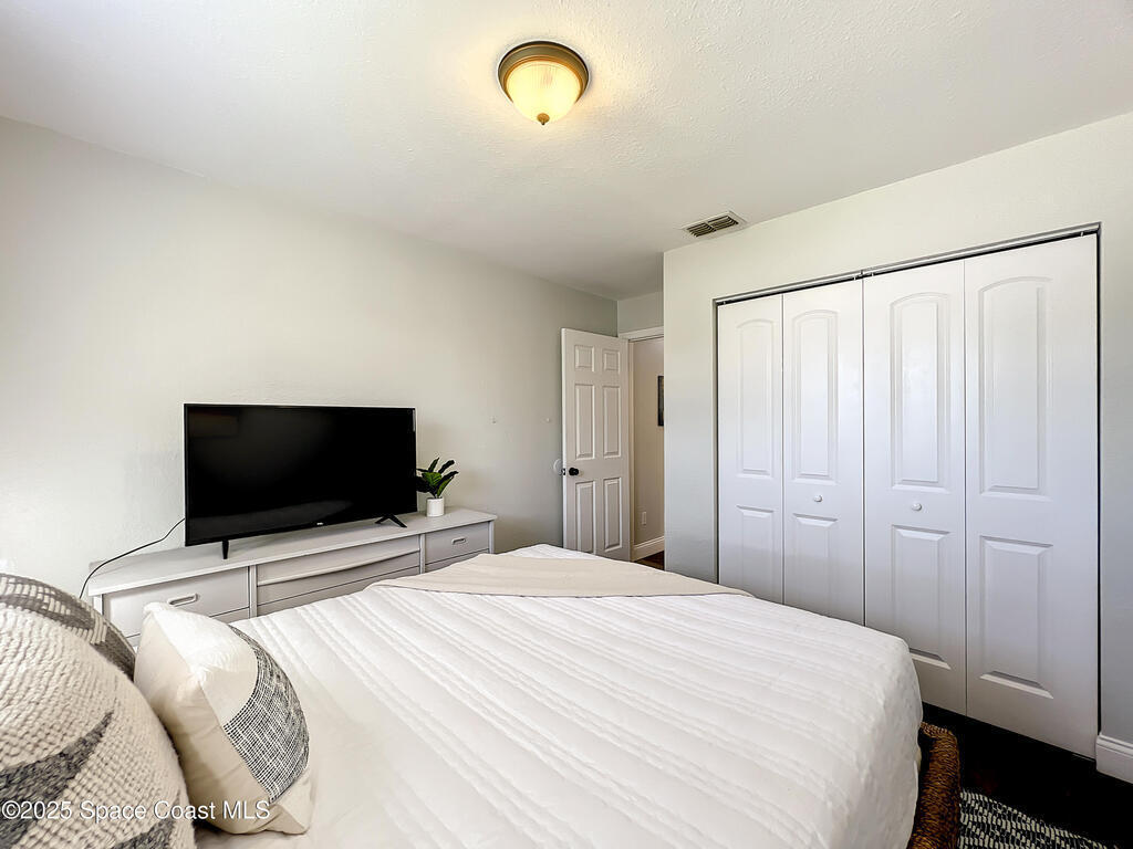 10360 Crystal Point Drive, Orlando, FL 32825