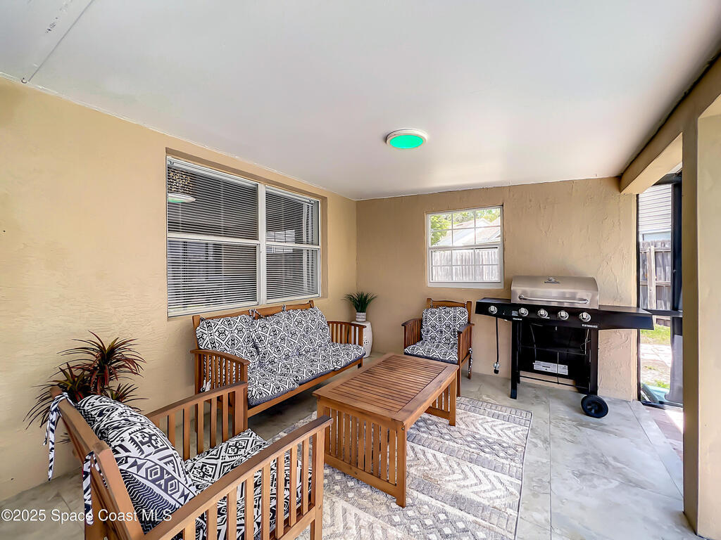 10360 Crystal Point Drive, Orlando, FL 32825