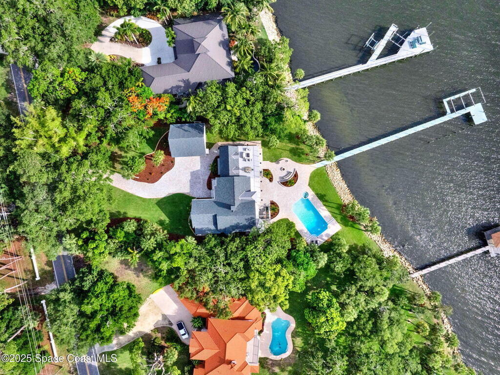 3775 S Tropical Trail, Merritt Island, FL 32952