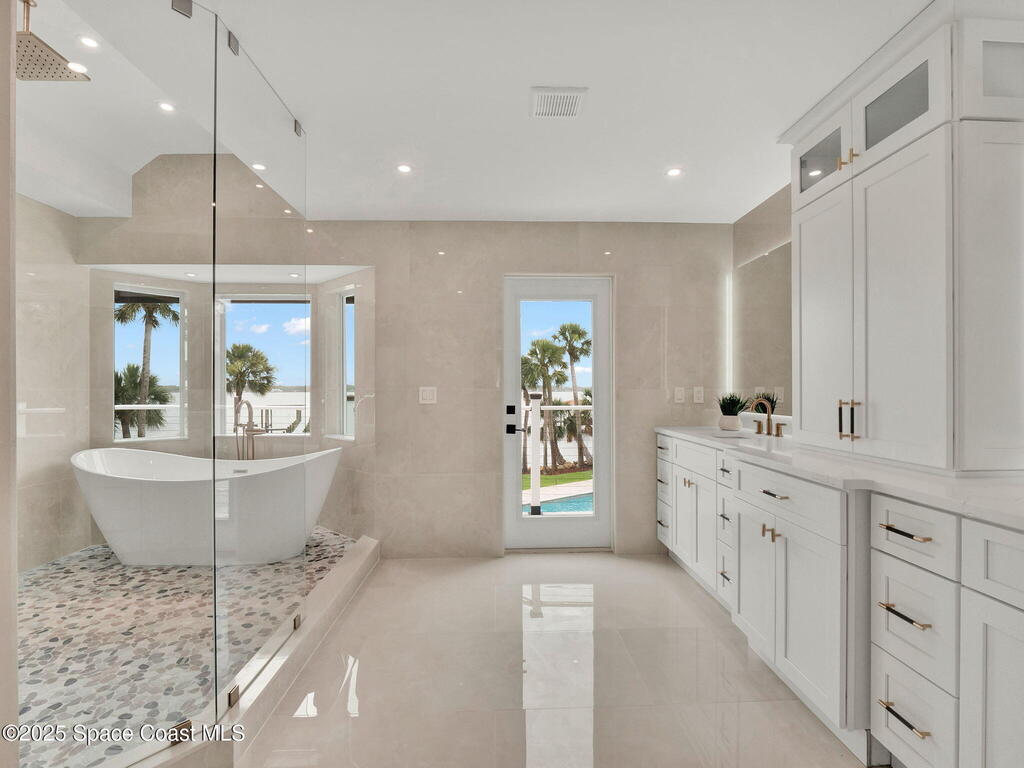 3775 S Tropical Trail, Merritt Island, FL 32952
