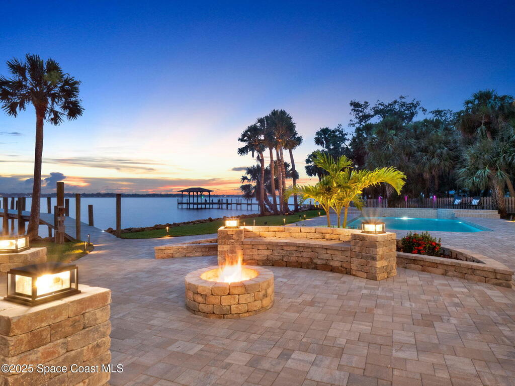 3775 S Tropical Trail, Merritt Island, FL 32952