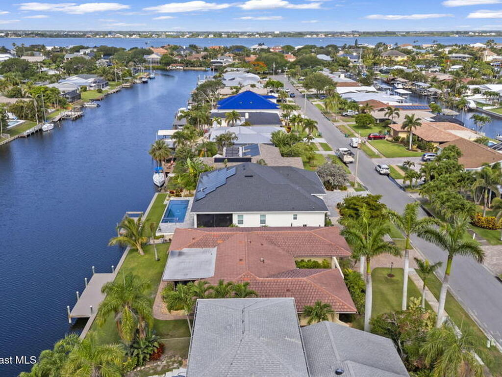 428 Bridgetown Court, Satellite Beach, FL 32937