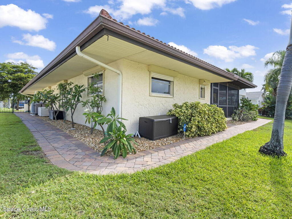 428 Bridgetown Court, Satellite Beach, FL 32937