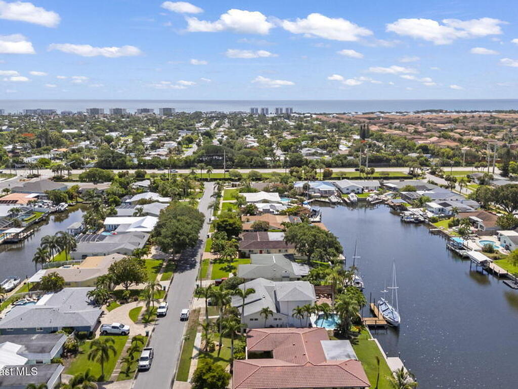 428 Bridgetown Court, Satellite Beach, FL 32937