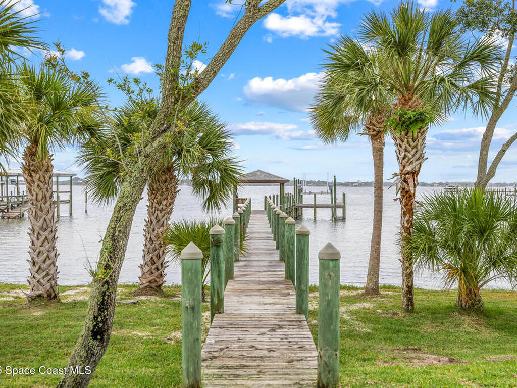 11 Pisces Lane, Rockledge, FL 32955