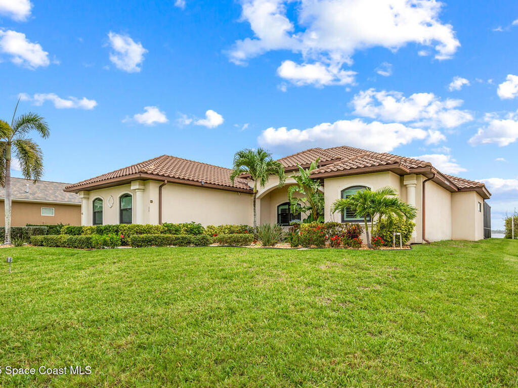 11 Pisces Lane, Rockledge, FL 32955