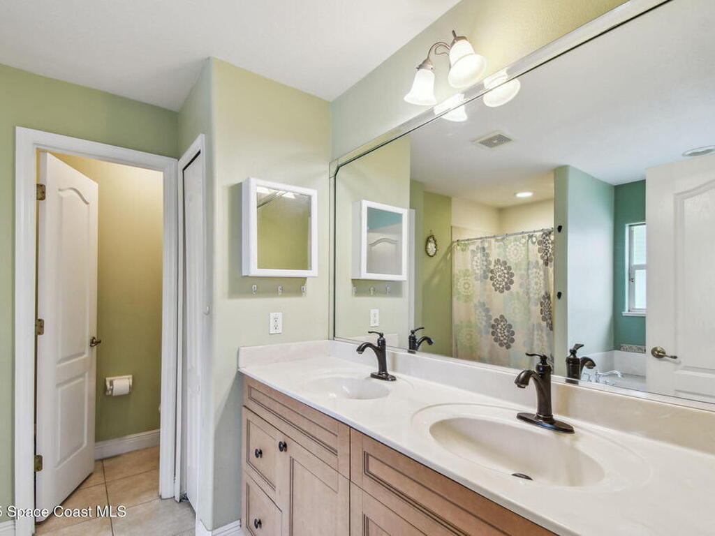 3848 Rolling Hill Drive, Titusville, FL 32796